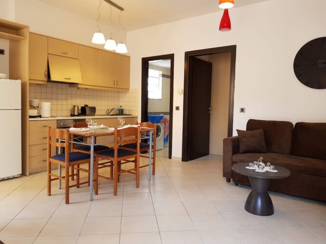 Ilia's Apt in Chania