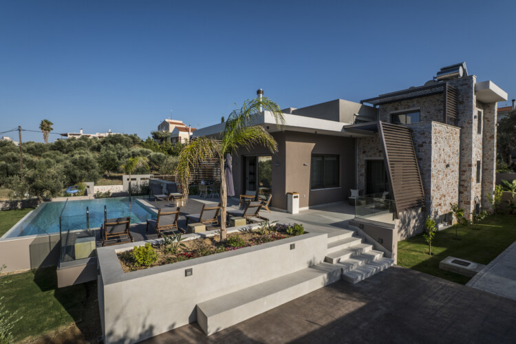 Luxury Villa with Sea View in Daratso Chania