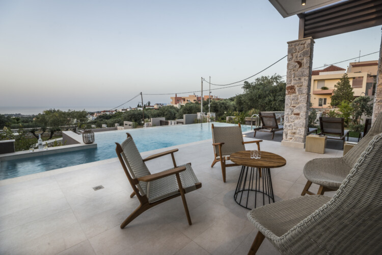 Villa with Private Pool in Daratso Chania