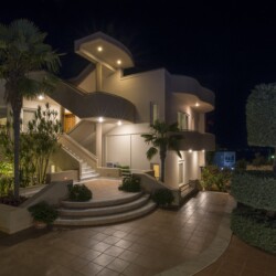 Villa with Pool in Stalos Chania