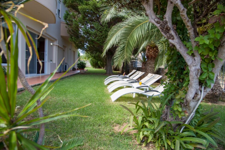 Villa with Pool in Stalos Chania