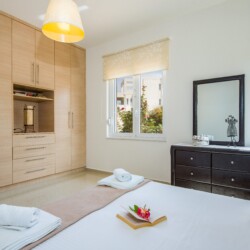 Villa with Pool in Stalos Chania