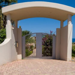 Villa with Pool in Stalos Chania