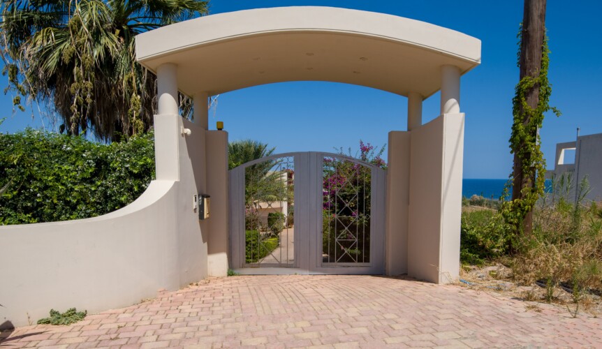 Villa with Pool in Stalos Chania