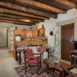 Traditional Villa with Private Pool in Chania