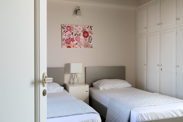 Villa with private pool in Stavros Chania