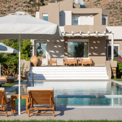 Villa with private pool in Stavros Chania