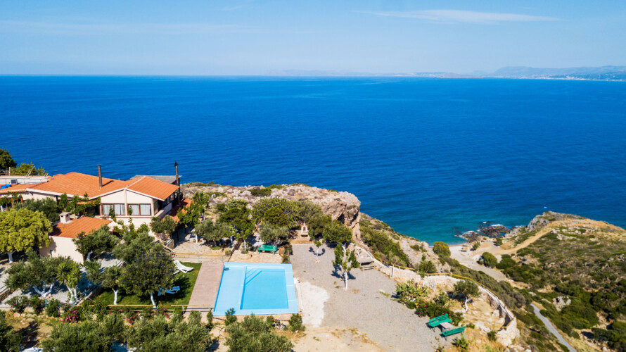 Villa with Private Pool in Kolymvari