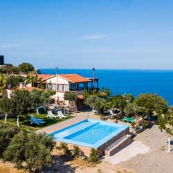 Villa with Private Pool in Kolymvari