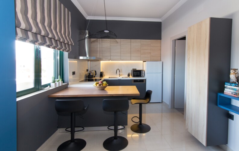 Phaedra's Studio Sea View