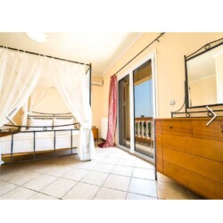 Family Villa in Akrotiri Chania