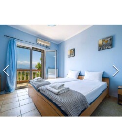 Family Villa in Akrotiri Chania