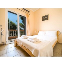 Family Villa in Akrotiri Chania