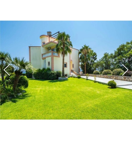 Family Villa with Private pool in Akrotiri Chania