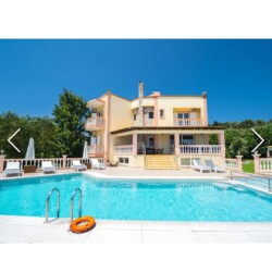 Villa with Private pool in Akrotiri Chania