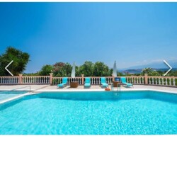 Villa with Private pool in Akrotiri Chania