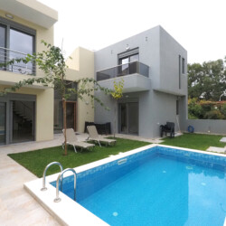 Villa with private pool in Chania