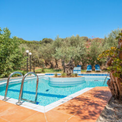 Villa with pool in Agia Marina, Chania - Gabriele