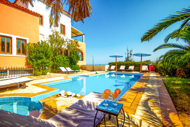 Villa with Private Pool in Gerani, Chania