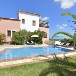 Villa with Private Pool in Gerani, Chania