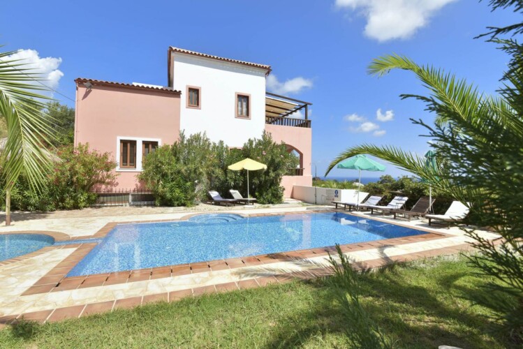 Villa with Private Pool in Gerani, Chania