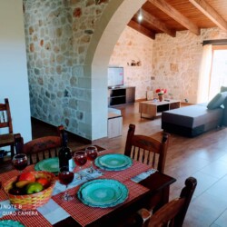 Traditional Family Villa in Pemonia, Chania