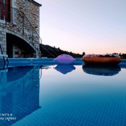 Traditional Villa with pool in Pemonia, Chania