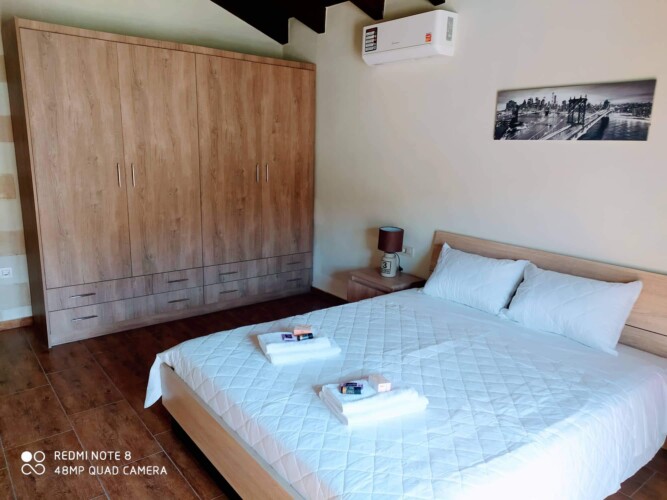 Traditional Family Villa in Pemonia, Chania