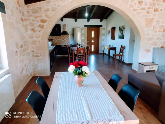 Traditional Villa in Pemonia, Chania