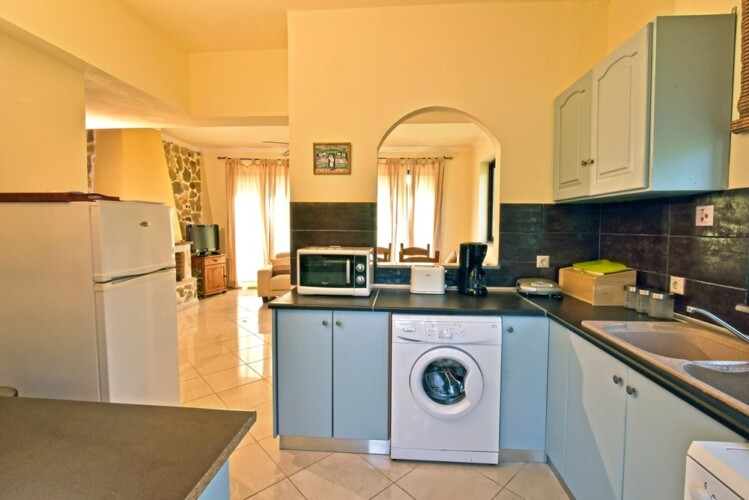 Villa with pool in Agia Marina, Chania - Gabriele