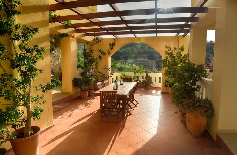 Farm Villa in Agia Marina