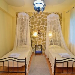 Villa with pool in Agia Marina, Chania - Gabriele