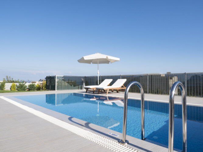 villa with private pool in Agios Onoufrios, Chania