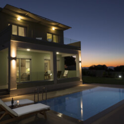Luxury villa with private pool in Agios Onoufrios, Chania