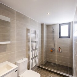 KAYZO LUXURY APARTMENT WITH POOL